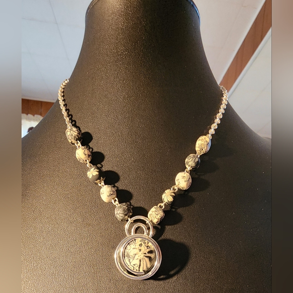 Viva Beads Black & White Artisan Jewelry Set – Necklace & Statement Ring NWT
